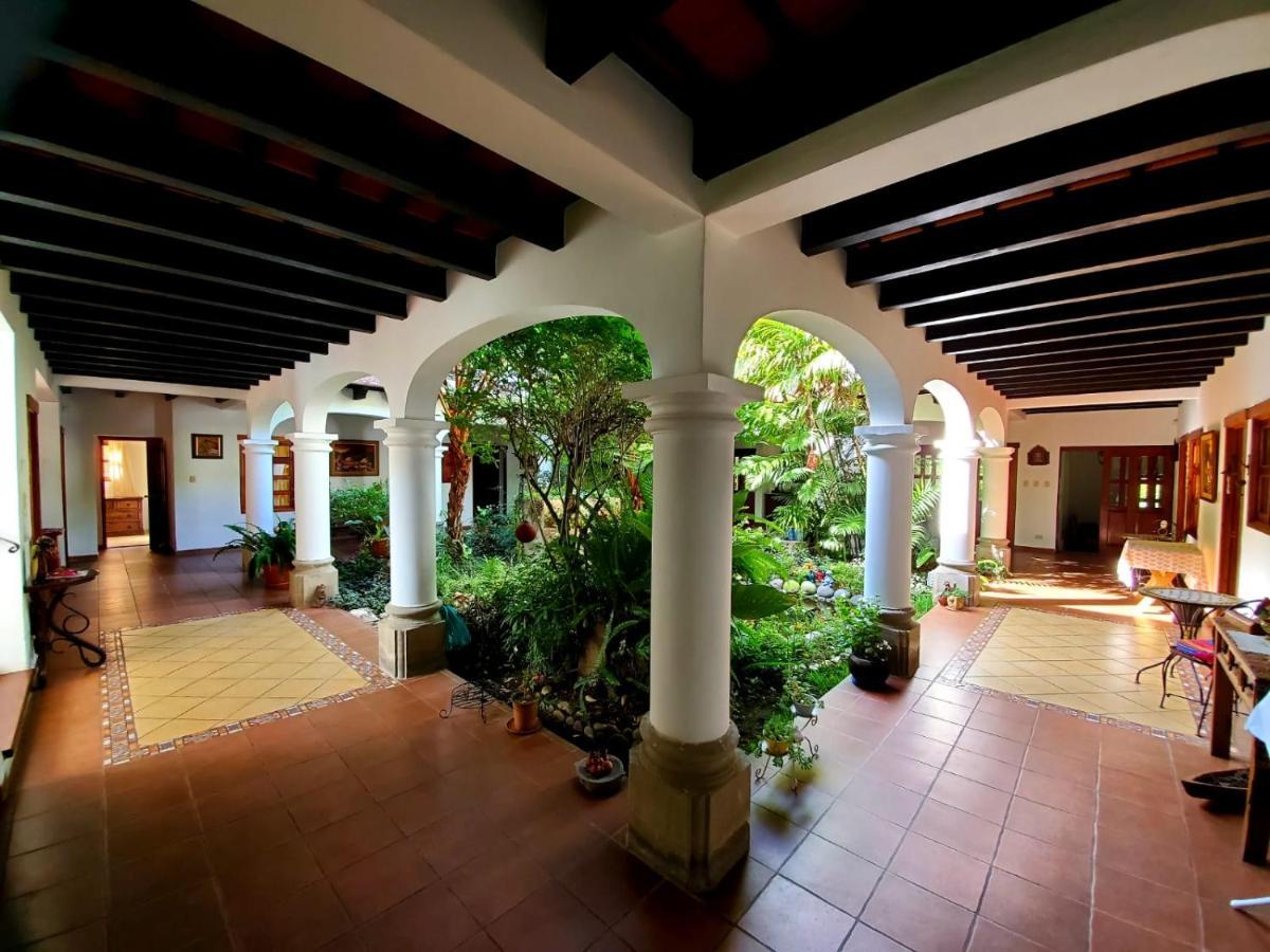 Hotel Y Jardines Casa Buho Antigua Eksteriør bilde